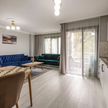 Ξενοδοχείο με διαμερίσματα Loya Home City Center Τραμπζόν